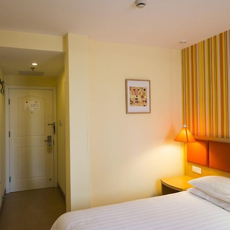 Home Inn Guiyang Zunyi Road エクステリア 写真