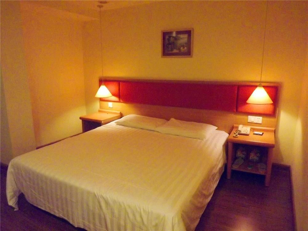Home Inn Guiyang Zunyi Road エクステリア 写真